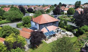 Photo 2- click for photo gallery